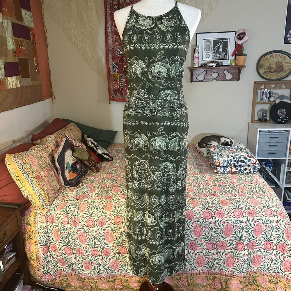 Wrapper 90s Green Floral Halter Tank Top and Slit Maxi Skirt Set
